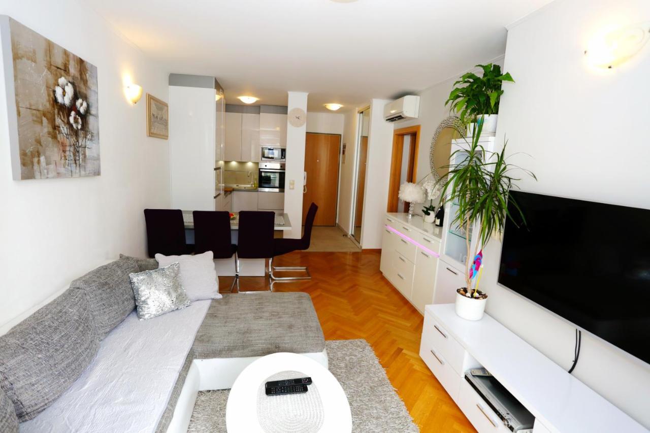Luxury Family Apartment Omis Exterior photo